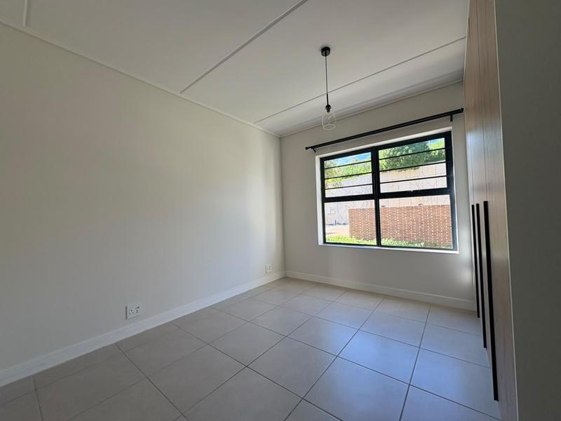 To Let 3 Bedroom Property for Rent in Richwood Western Cape